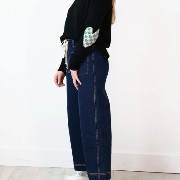 Black Crew Neck Sweater - Picture 2 of 8